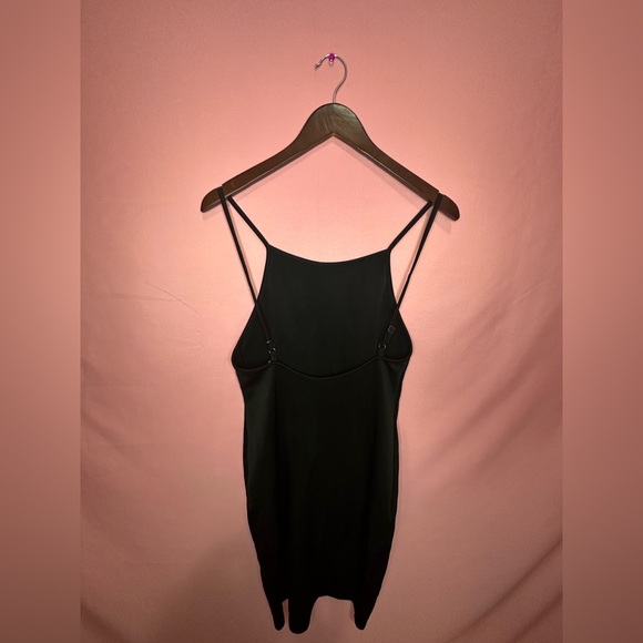 Halter Body-con Black Dress - Picture 2 of 4